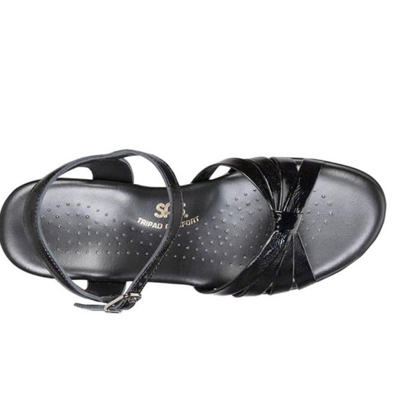 SAS 8 M Strappy Black Patent Leather Comfort Sandals NWOT - Picture 2 of 10